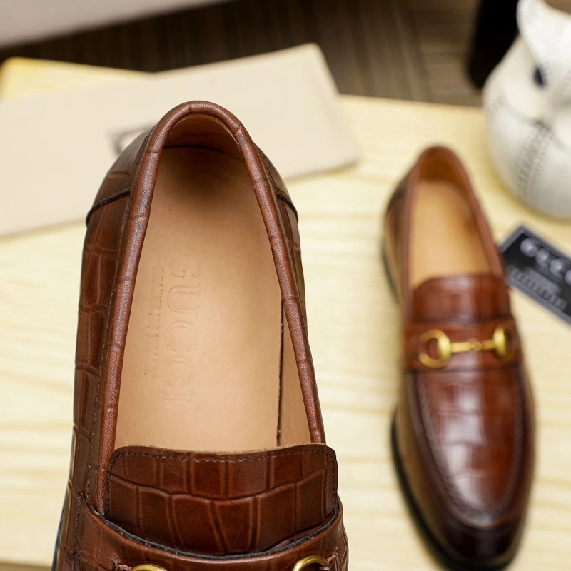 Gxccx Leather Shoes Vibrant 163022