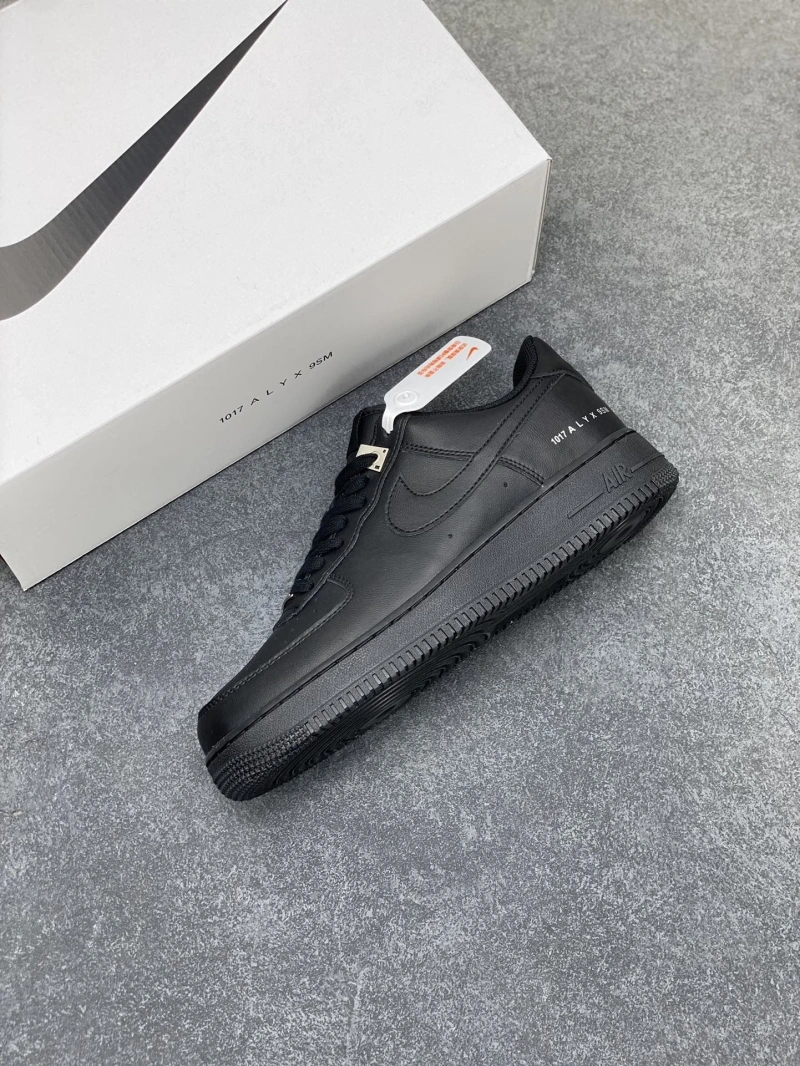Versatile Nxkx Sneakers 199637