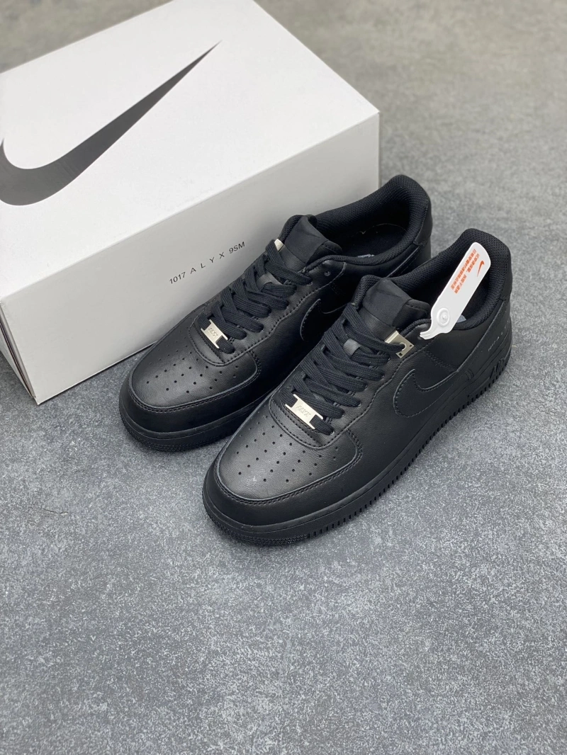 Versatile Nxkx Sneakers 199637