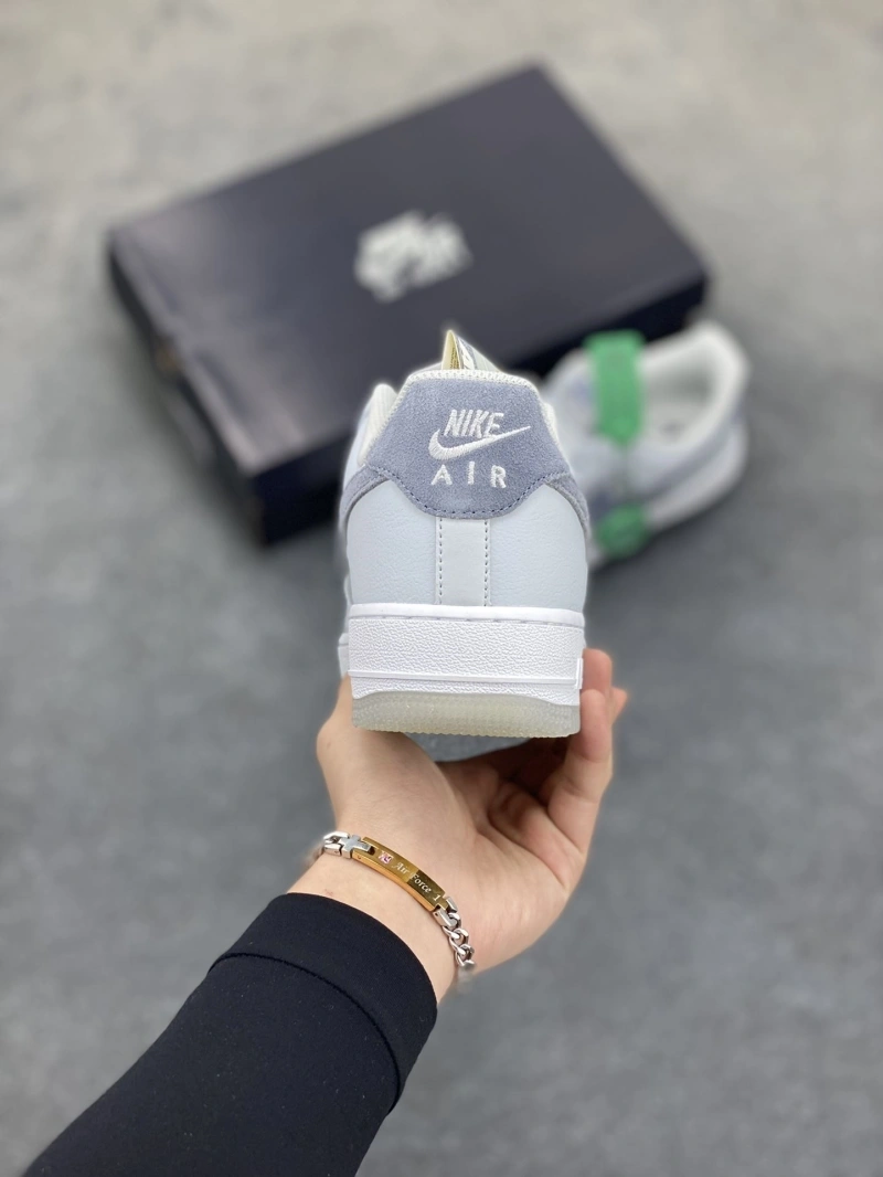 Vibrant Nxkx Sneakers 199635