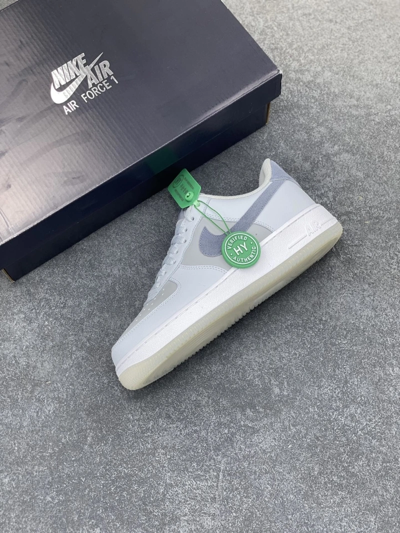 Vibrant Nxkx Sneakers 199635