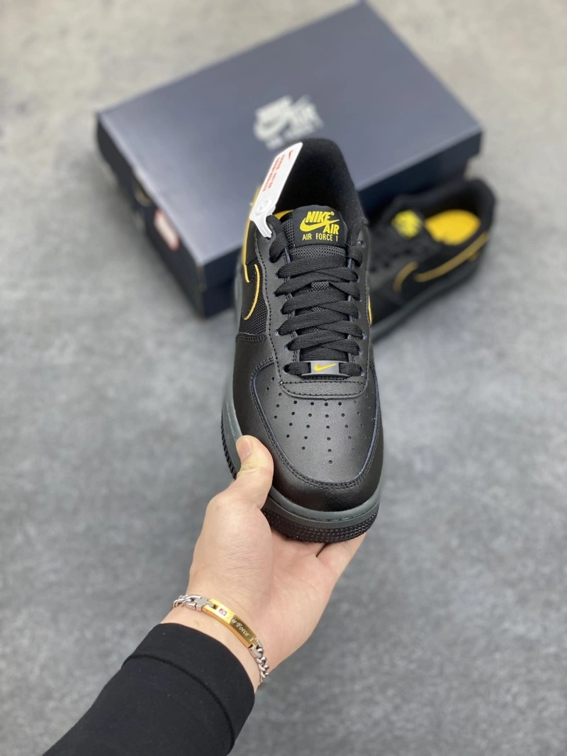 Lightweight Nxkx Sneakers 199631