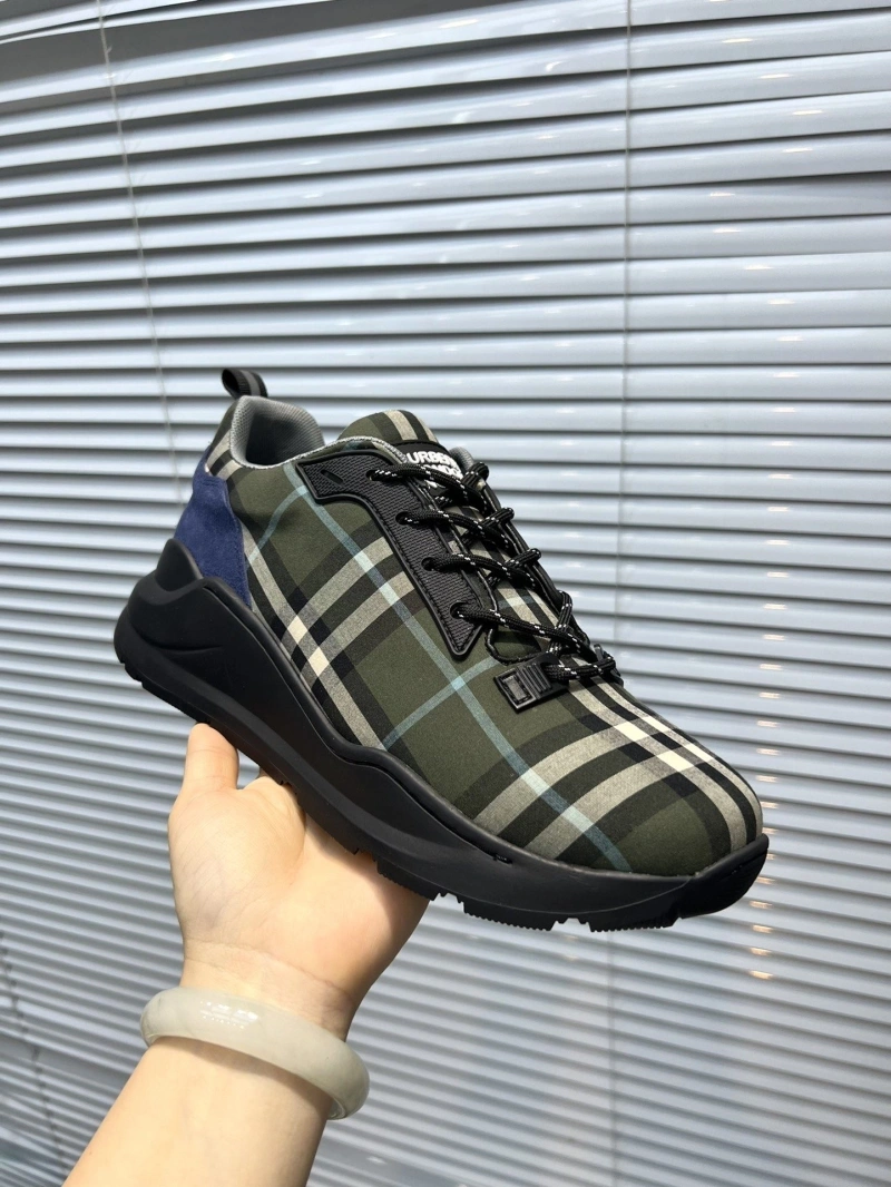 Resilient Bxrbxrry Sneakers 115376