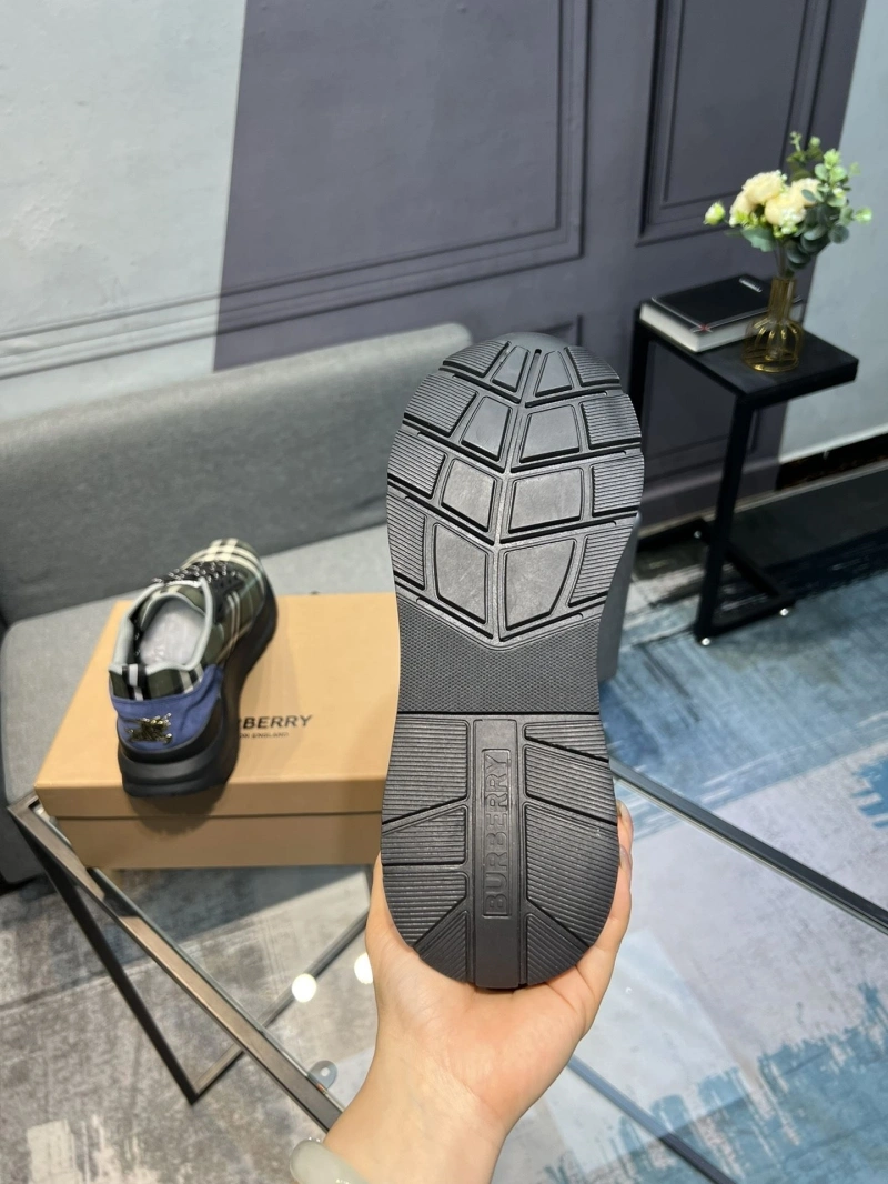 Resilient Bxrbxrry Sneakers 115376