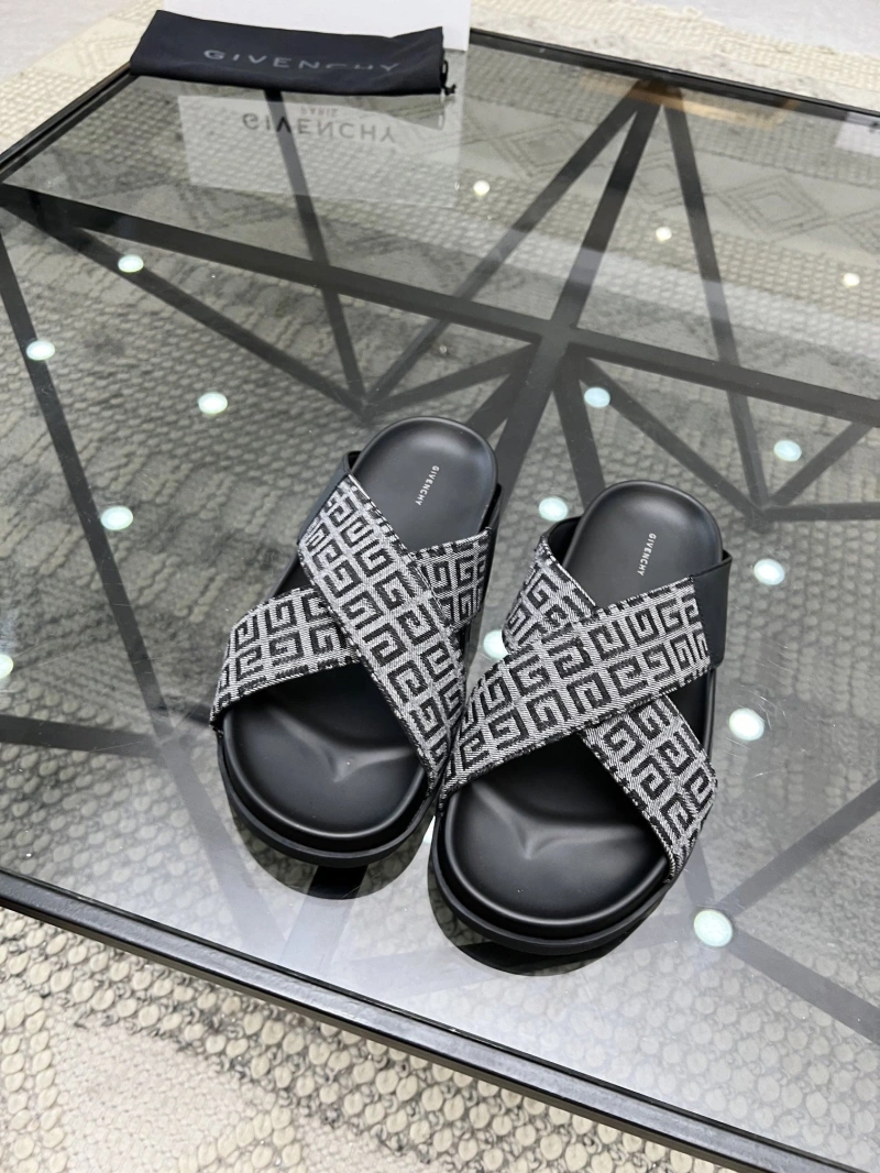 Gxvxnchy Slippers StreetReady 154360