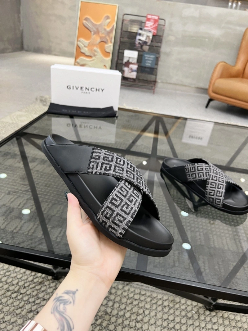 Gxvxnchy Slippers StreetReady 154360