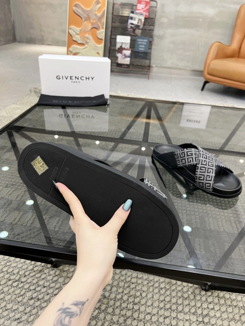 Gxvxnchy Slippers StreetReady 154360