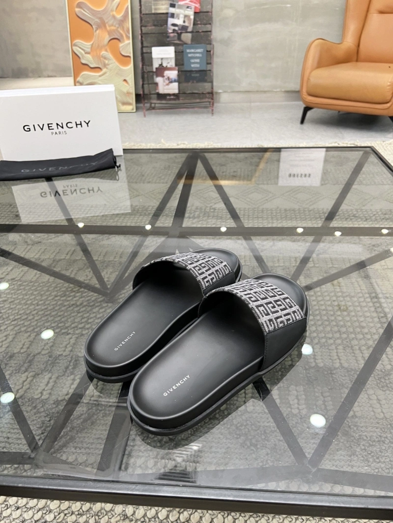 Durable Gxvxnchy Slippers 154369