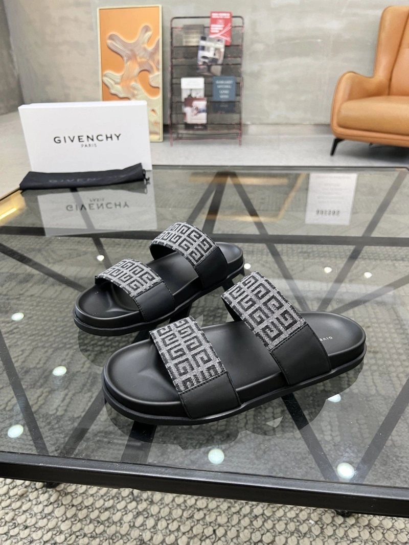 Gxvxnchy Slippers Practical 154353
