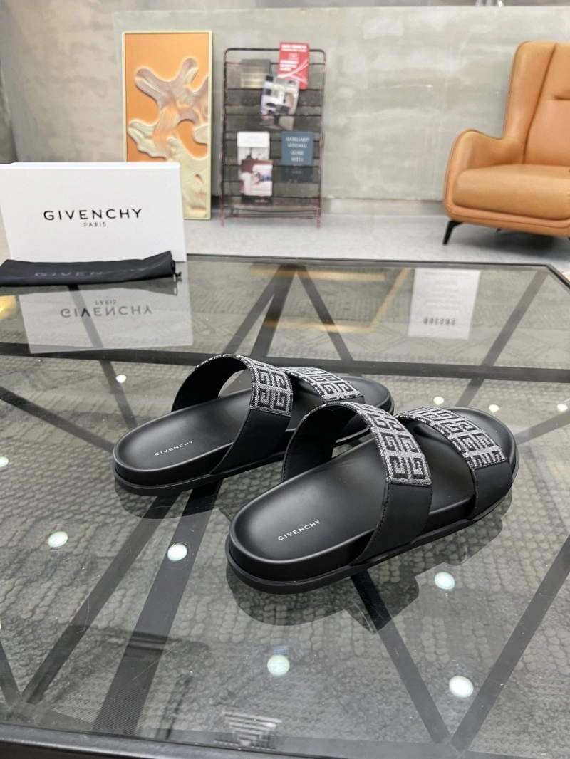 Gxvxnchy Slippers Practical 154353
