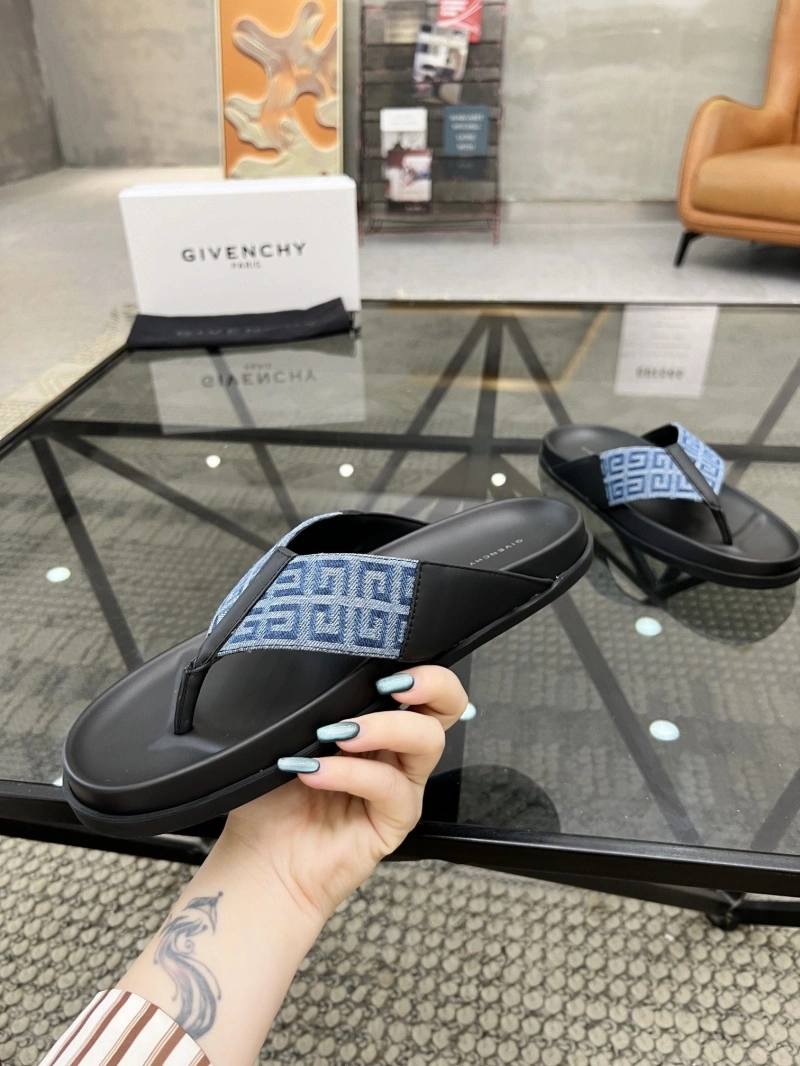 Refined Gxvxnchy Slippers 154349