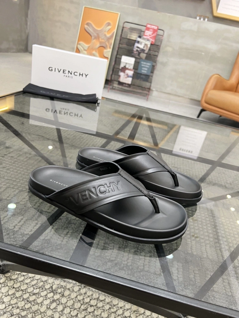 Classic Gxvxnchy Slippers 154346