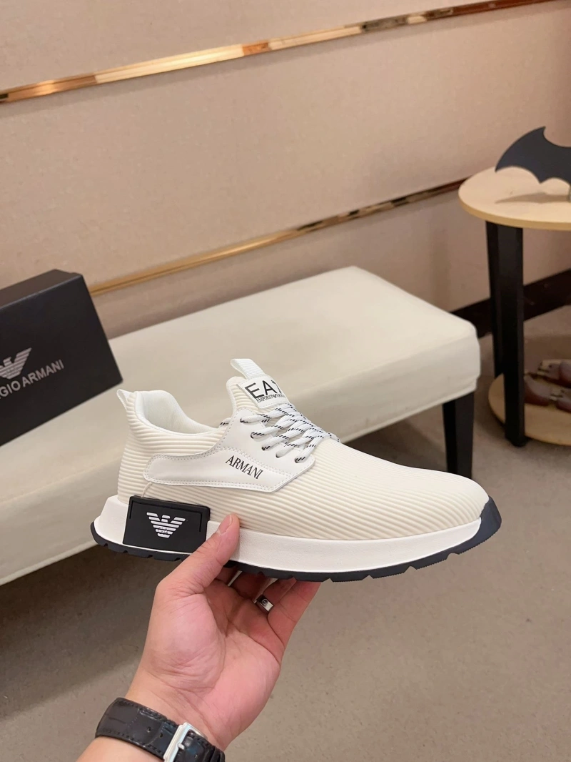 Versatile Armxnx Sneakers 108853