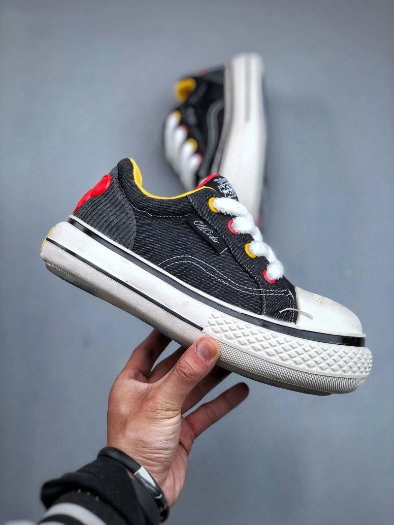 Fashionable Gxccx Casual Shoes 163680