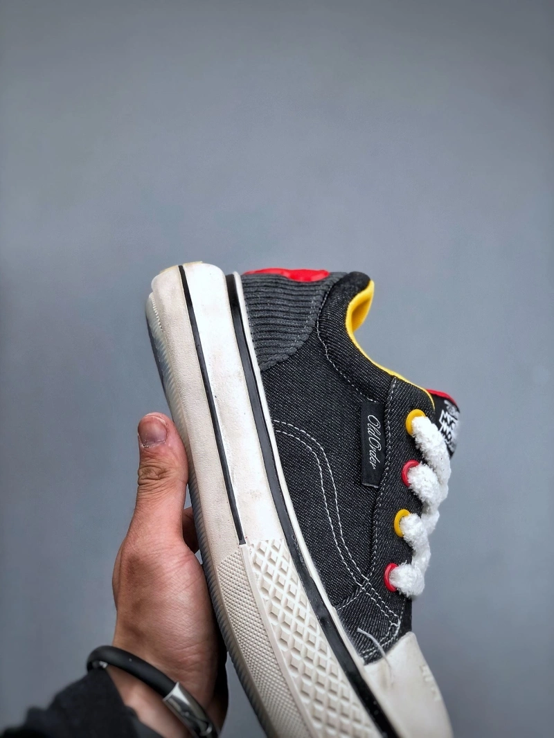 Fashionable Gxccx Casual Shoes 163680