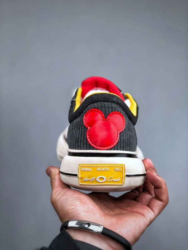 Fashionable Gxccx Casual Shoes 163680