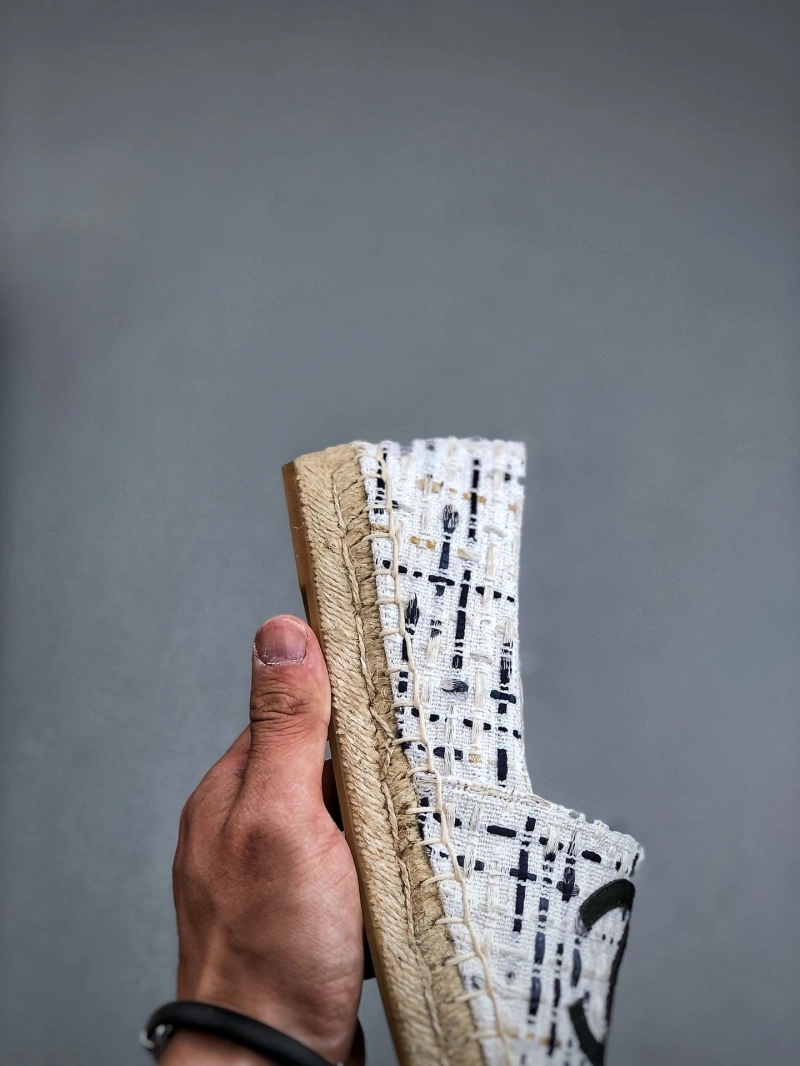 Timeless Chxnxl Casual Shoes 130299