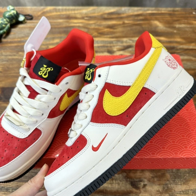 Sleek Nxkx Sneakers 199606