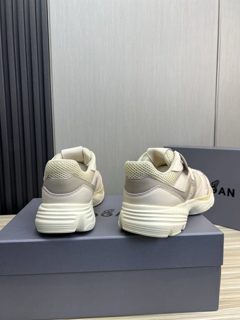 WellDesigned Hxgxn Sneakers 177544