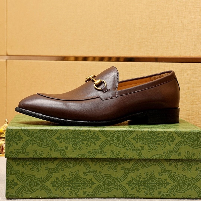 Versatile Gxccx Leather Shoes 162972