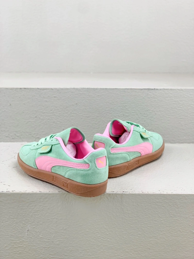 Unique Armxnx Sneakers 108856