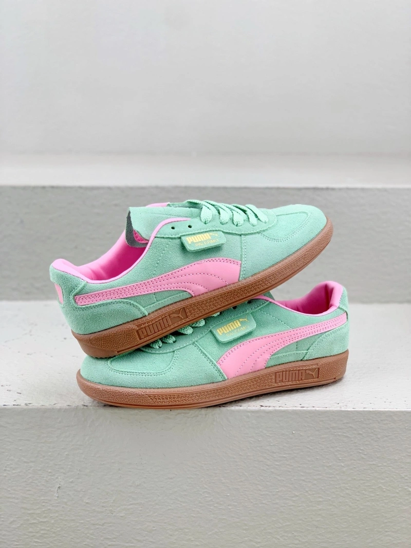 Unique Armxnx Sneakers 108856