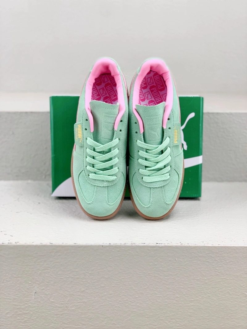 Unique Armxnx Sneakers 108856