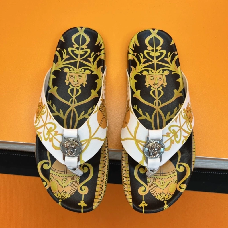 Versatile Gxvxnchy Slippers 154347