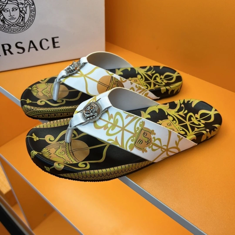 Versatile Gxvxnchy Slippers 154347