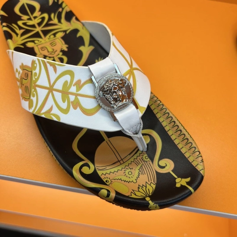 Versatile Gxvxnchy Slippers 154347