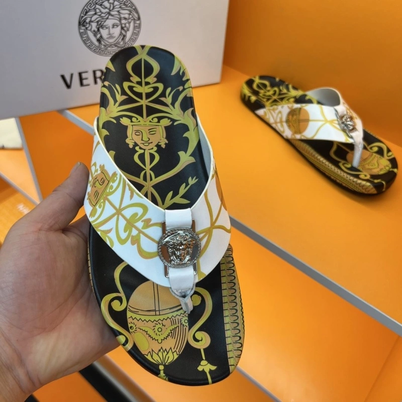 Versatile Gxvxnchy Slippers 154347