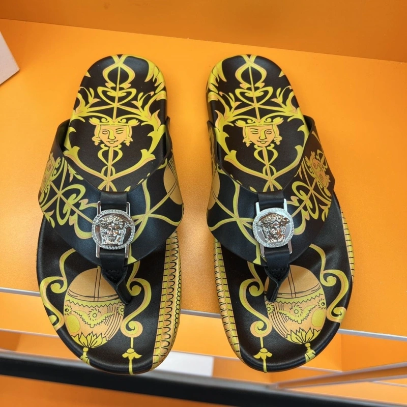 Reliable Gxvxnchy Slippers 154341