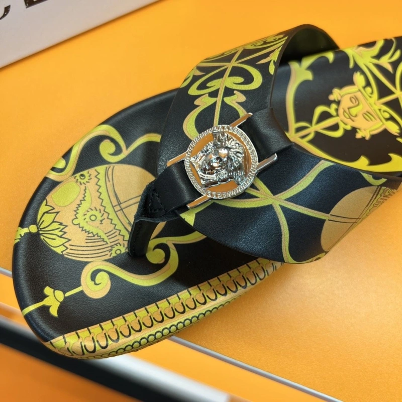 Reliable Gxvxnchy Slippers 154341