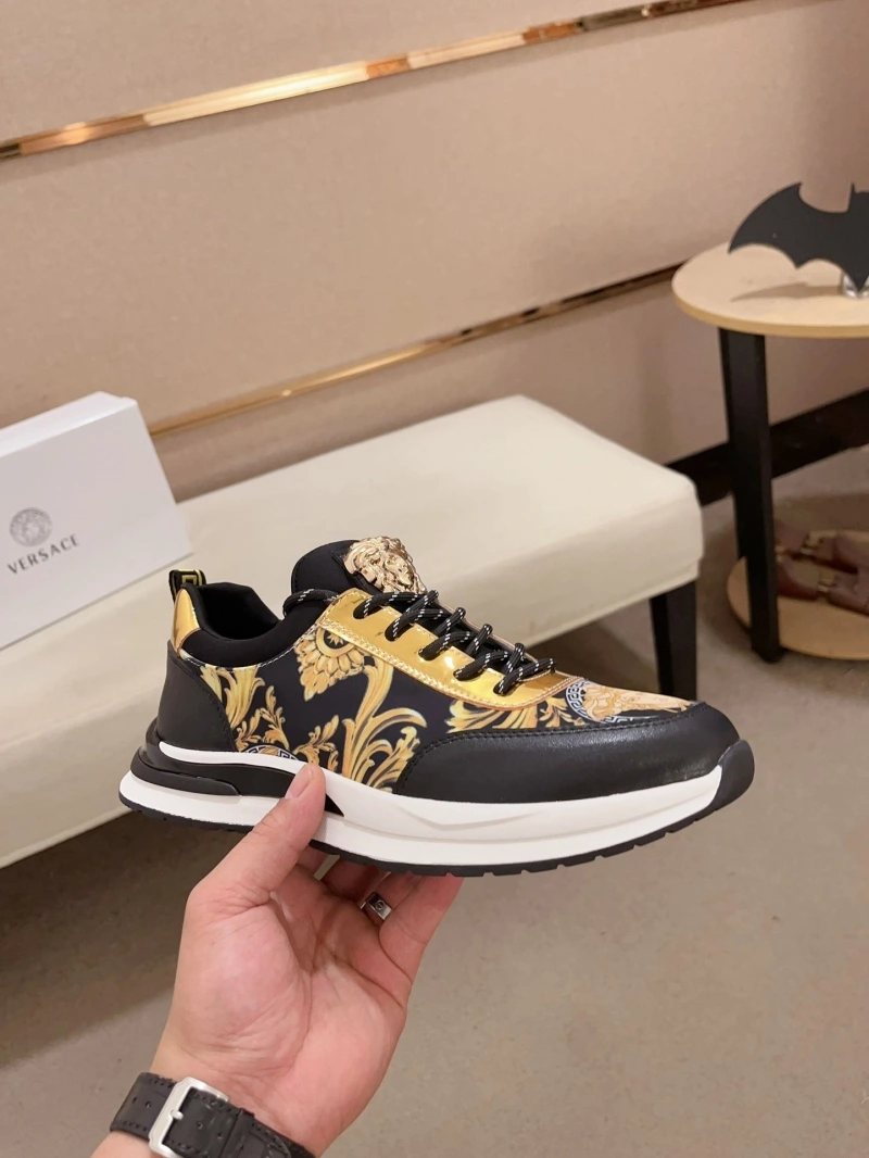 DailyWear Gxvxnchy Sneakers 154138