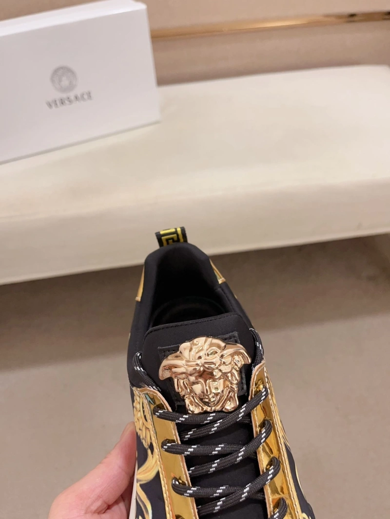 DailyWear Gxvxnchy Sneakers 154138