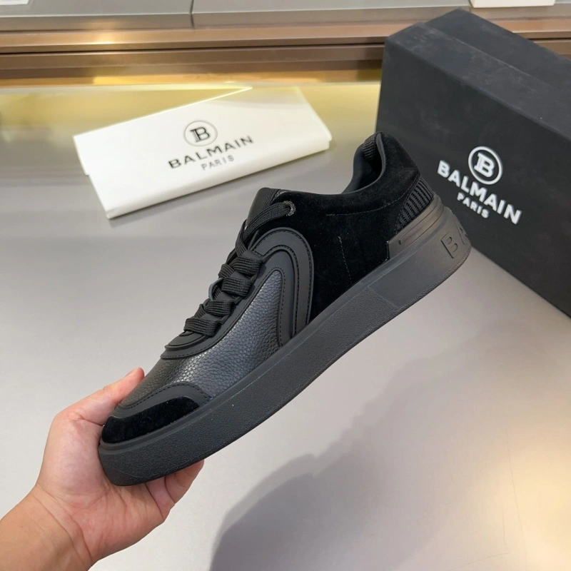 Lightweight Othxr Sneakers 216058