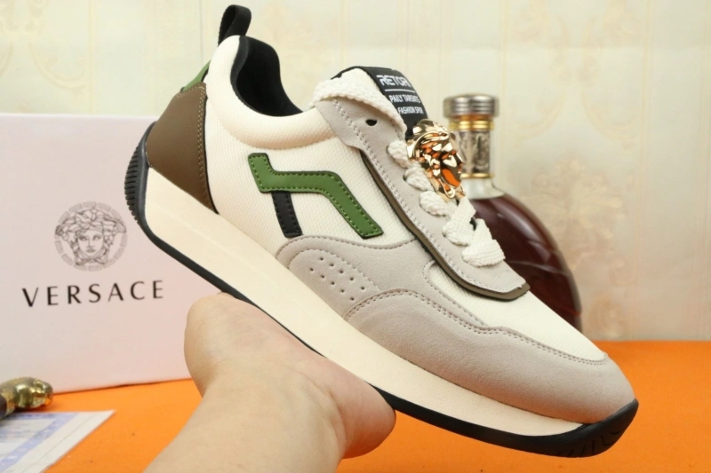 Gxvxnchy Sneakers Bold 154127