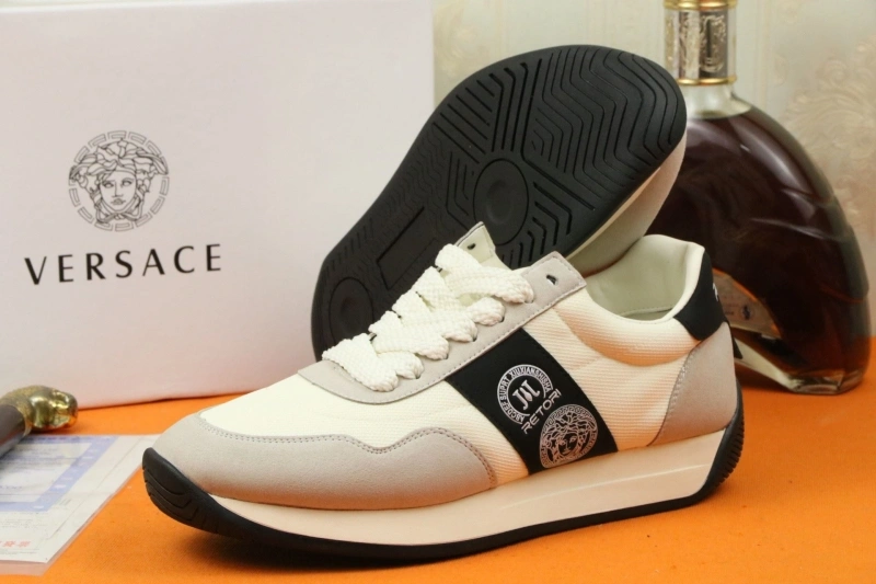 Reliable Gxvxnchy Sneakers 154128
