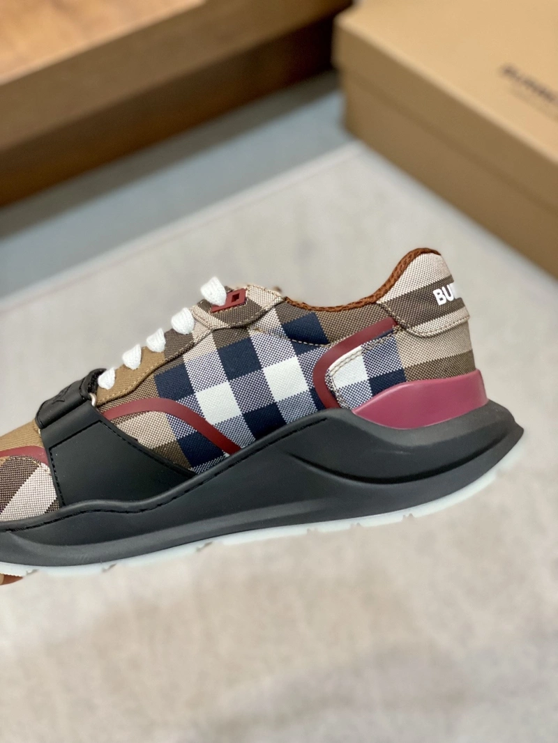Elegant Bxrbxrry Sneakers 115365