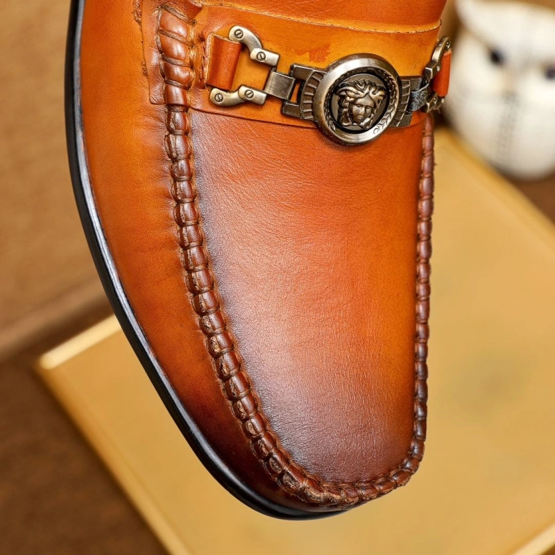 EyeCatching Gxvxnchy Leather Shoes 154419