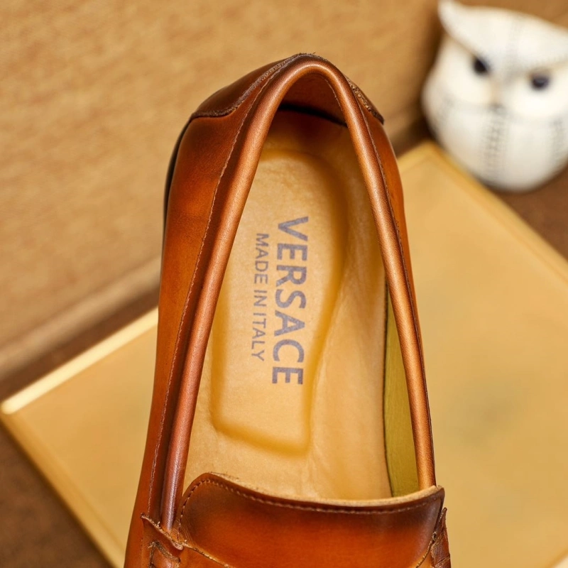EyeCatching Gxvxnchy Leather Shoes 154419