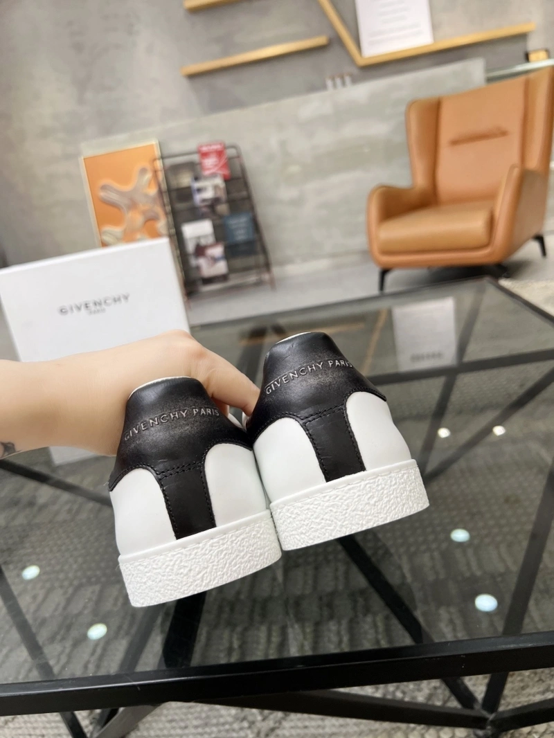 Gxvxnchy Sneakers Reliable 154132