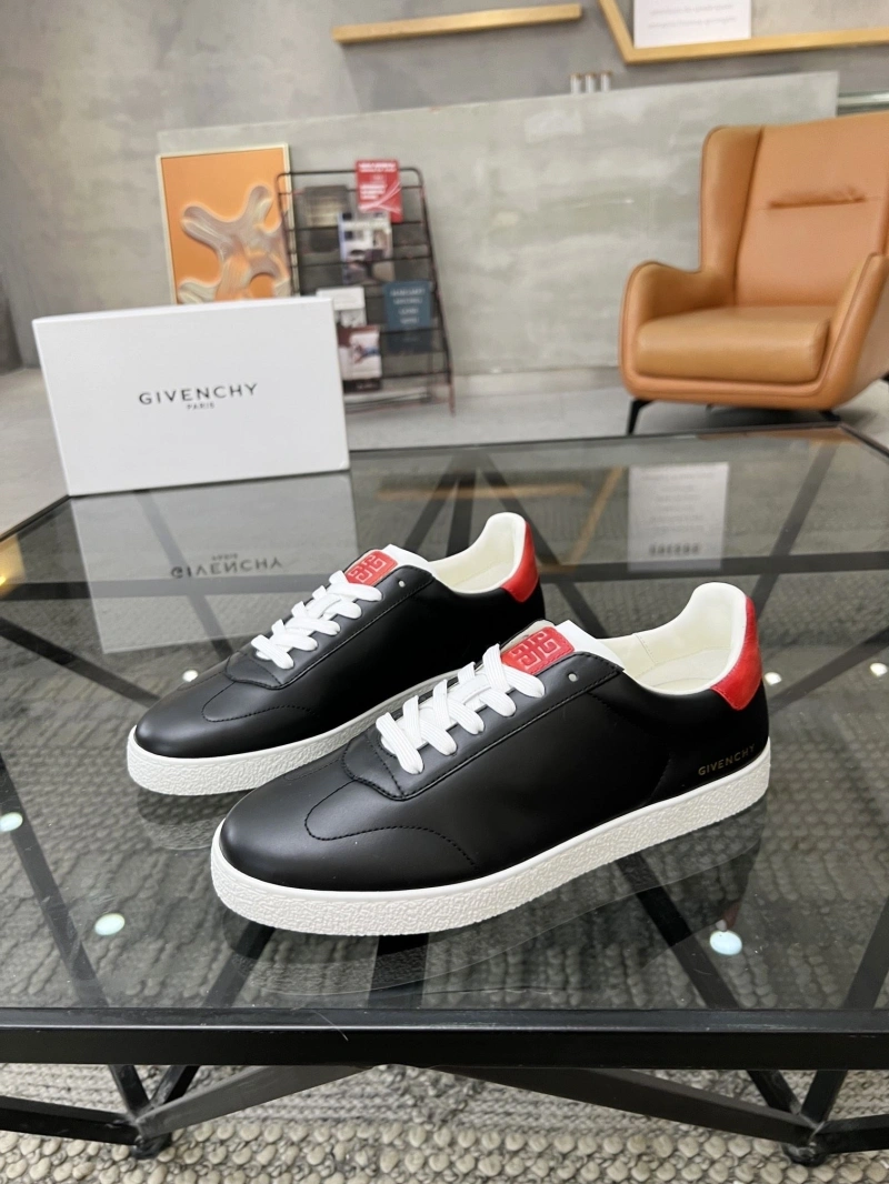 Gxvxnchy Sneakers SportInspired 154123