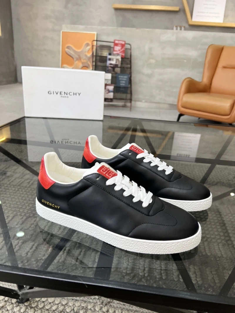 Gxvxnchy Sneakers SportInspired 154123