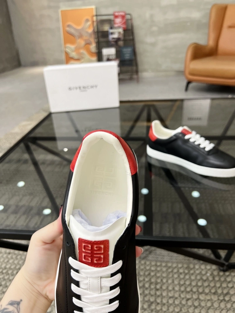 Gxvxnchy Sneakers SportInspired 154123
