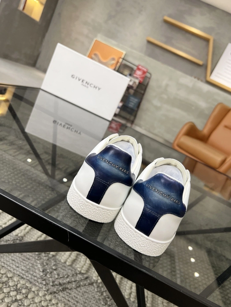 Gxvxnchy Sneakers Elegant 154136