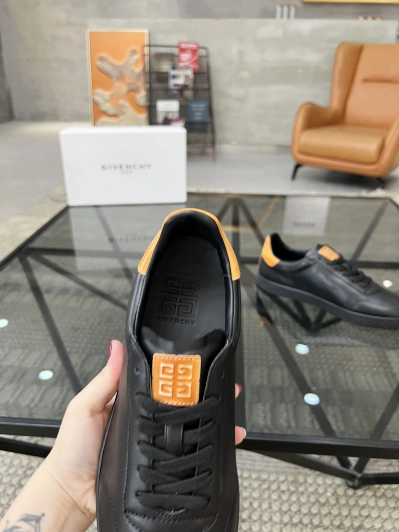 Unique Gxvxnchy Sneakers 154120
