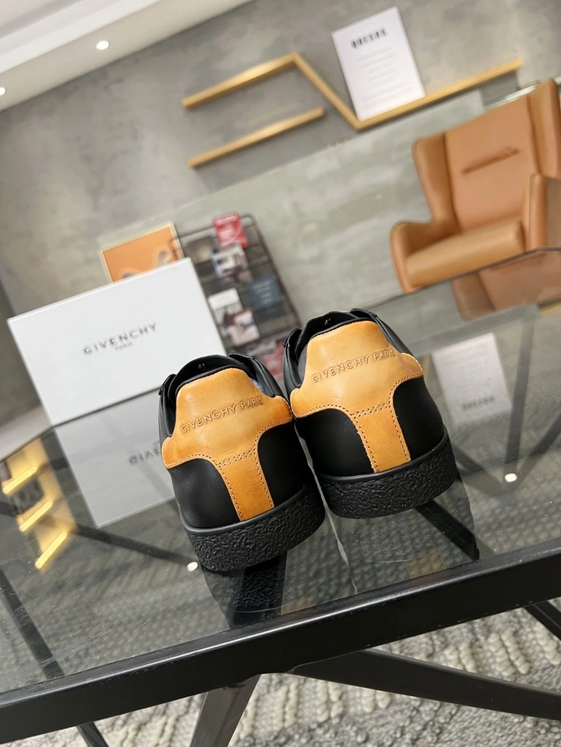 Unique Gxvxnchy Sneakers 154120