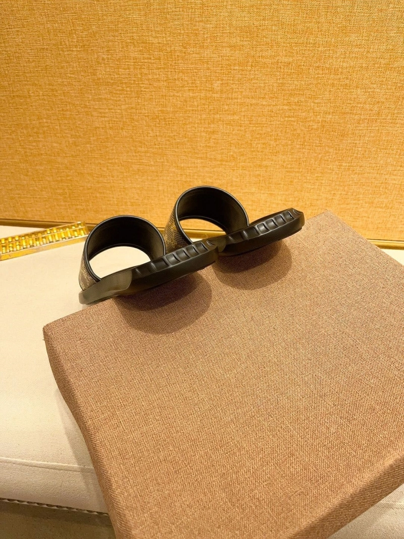 Gxccx Slippers ModernLook 164137
