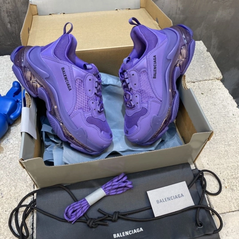 Sleek Bxlxnciaga Sneakers 110023